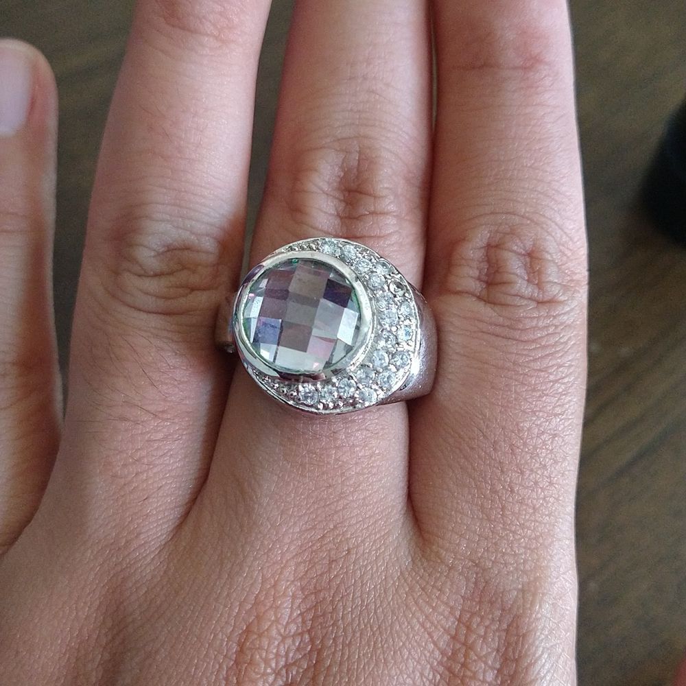 Women’s Size 8 Statement Ring Large Faceted CZ Halo Silver Tone